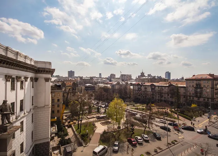 Dayflat Apartments Maidan Area