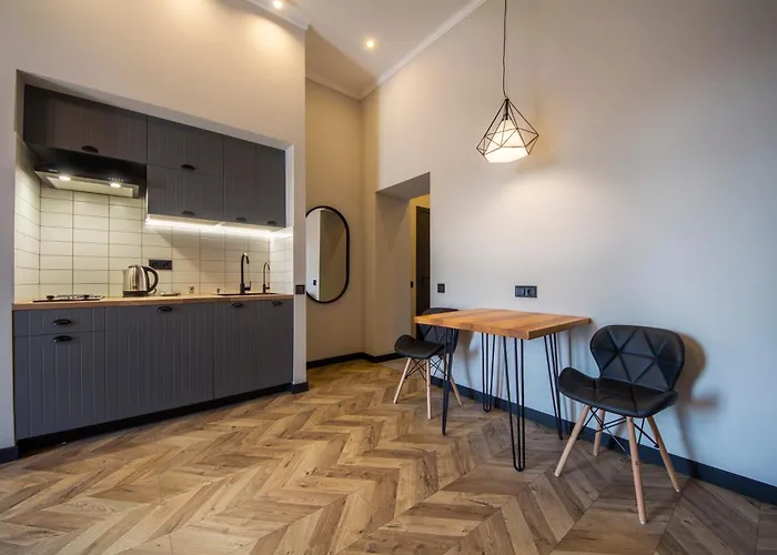 Dayflat Apartments Maidan Area